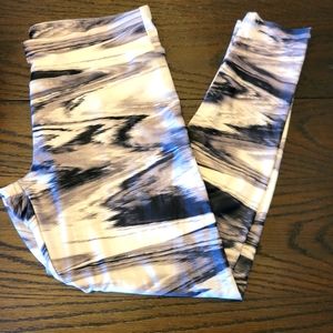 NWT Danskin athletic legging